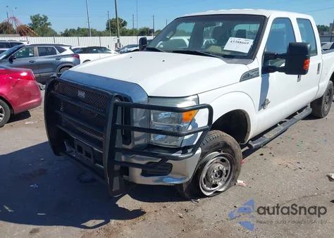 2015 Ford F-250 Xl z USA, uszkodzony, nr VIN 1FT7W2BT7FED53542